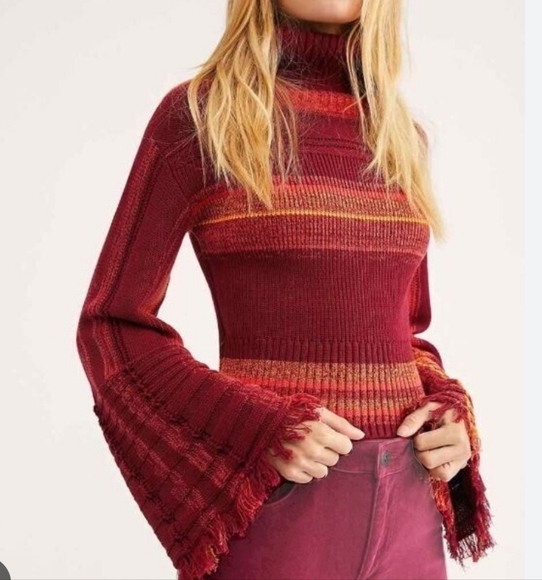 Free People Sweaters - Free People Red Close to me pull over cropped sweater with statement sleeves Med